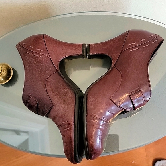 AEROSOLS :Soto Album,Dk Red Leather - Picture 3 of 8